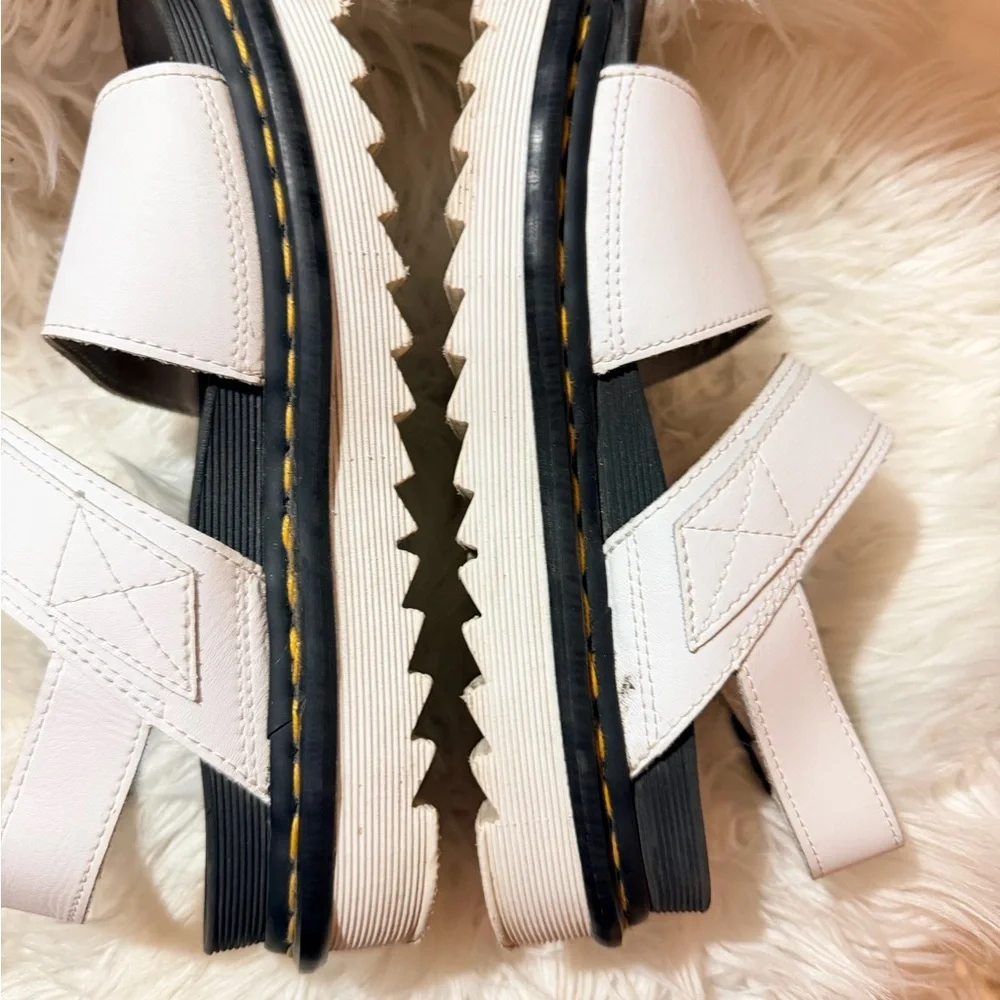 Dr. Martens Women's Voss Leather Strap Platform Sandals White Size 7